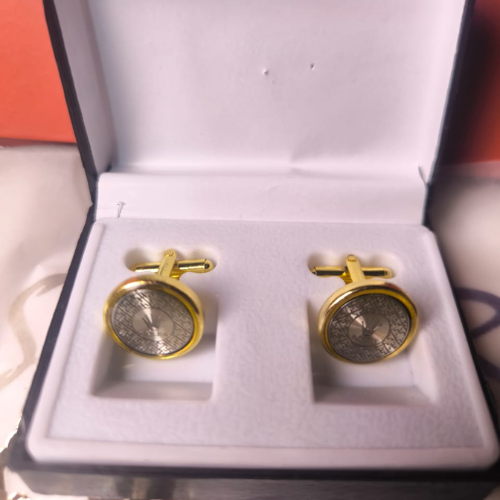 golden & silver studs