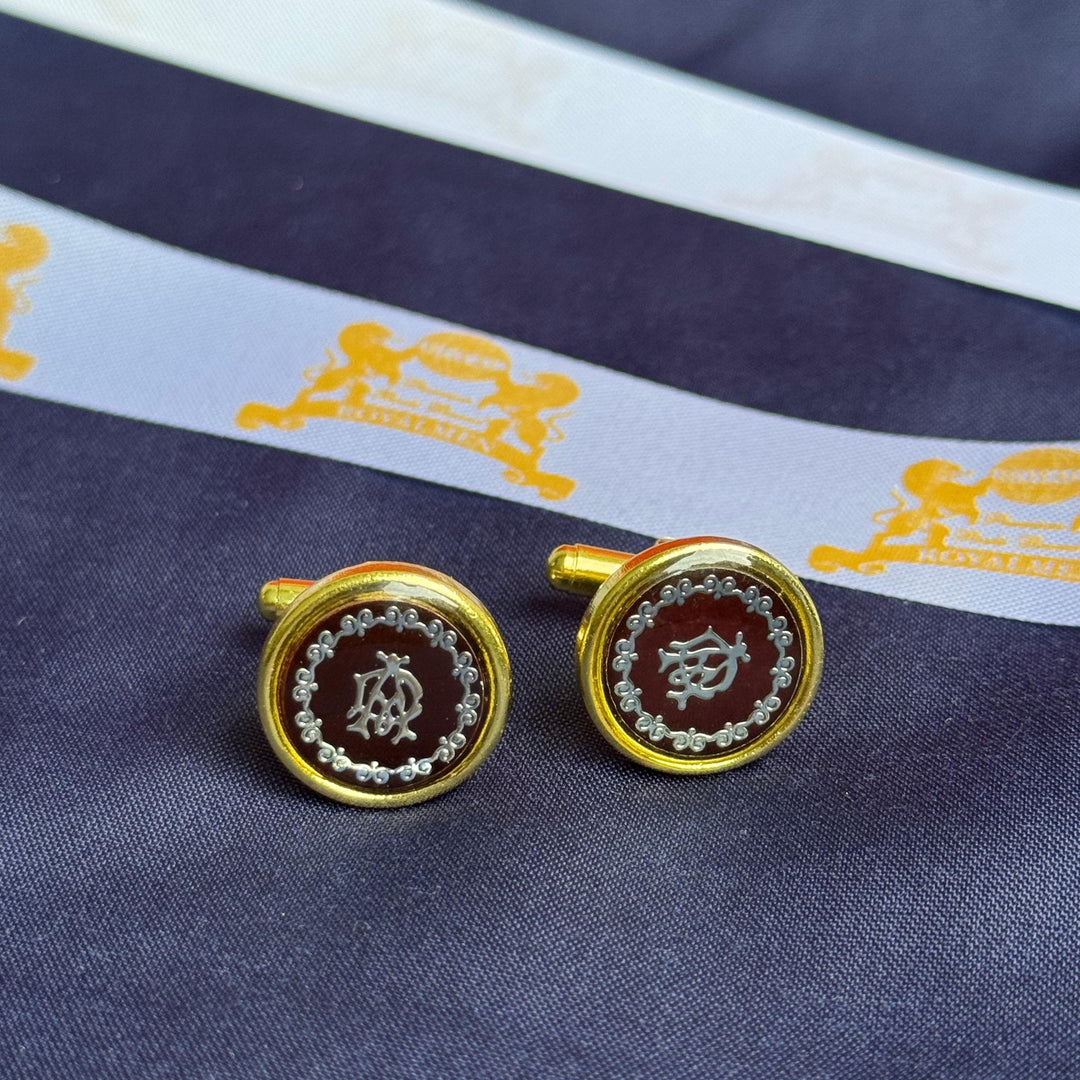 Studs Black Gold